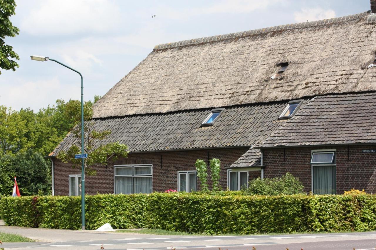 Logerenbijonsz Bed & Breakfast Berghem Exterior photo